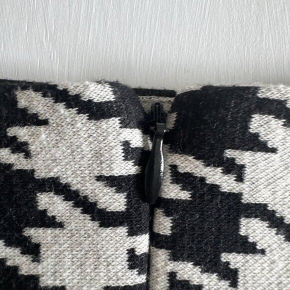 Y2K Skirt Size Small White Black Houndstooth Fit & Flare Catch My I Academia - Picture 7 of 9